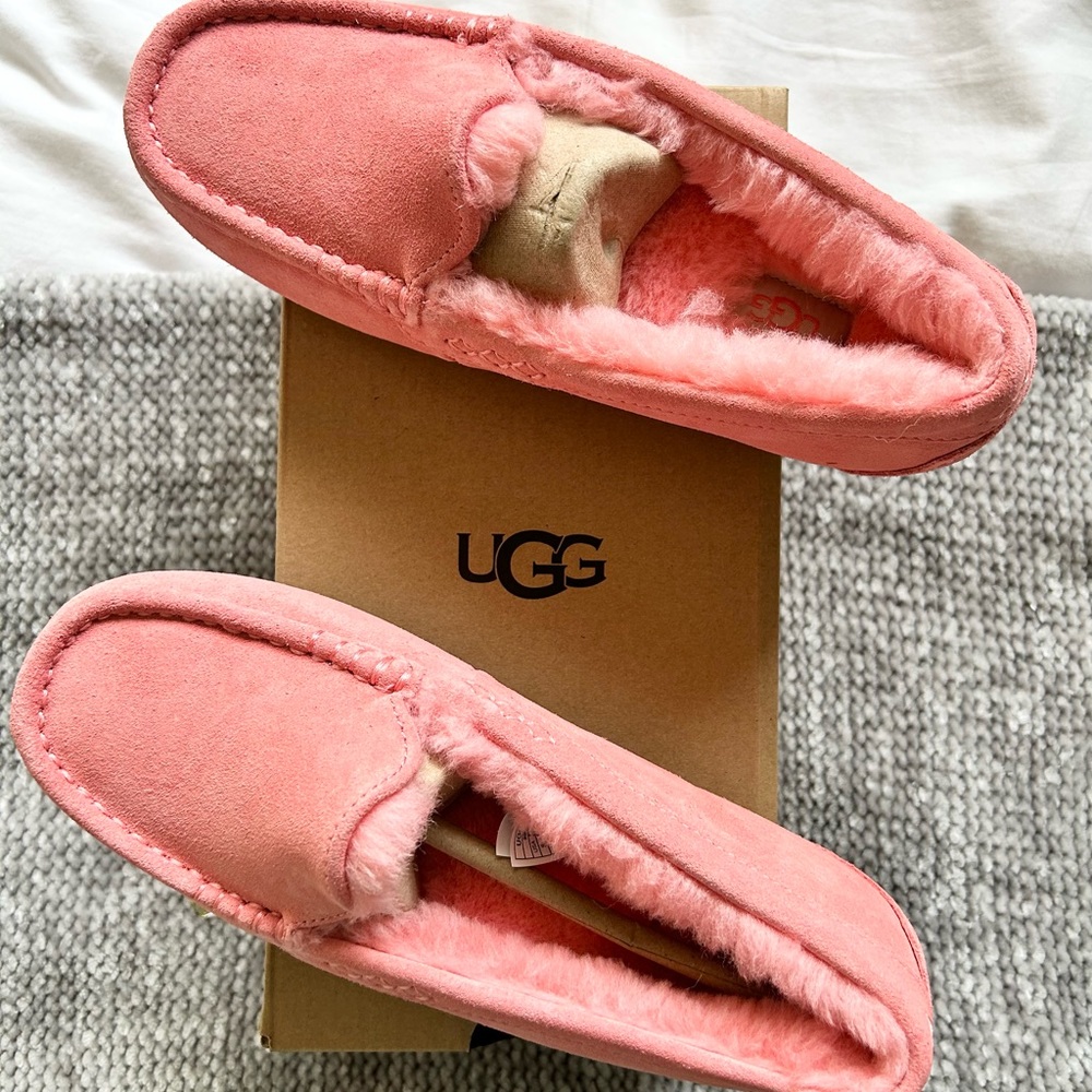 UGG Ansley Water Resident Slipper